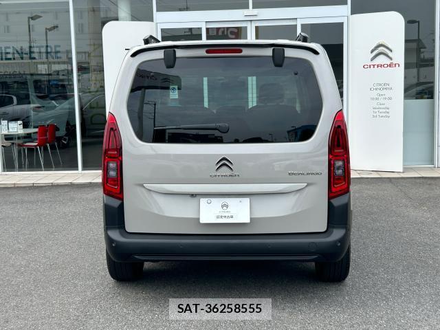 Citroen BERLINGO 2022-06 8361877-3