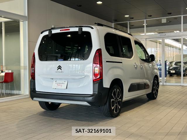 Citroen BERLINGO 2024-06 8363703-1