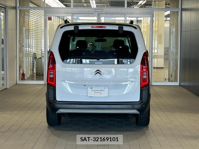 Citroen BERLINGO 2024-06 8363703-5