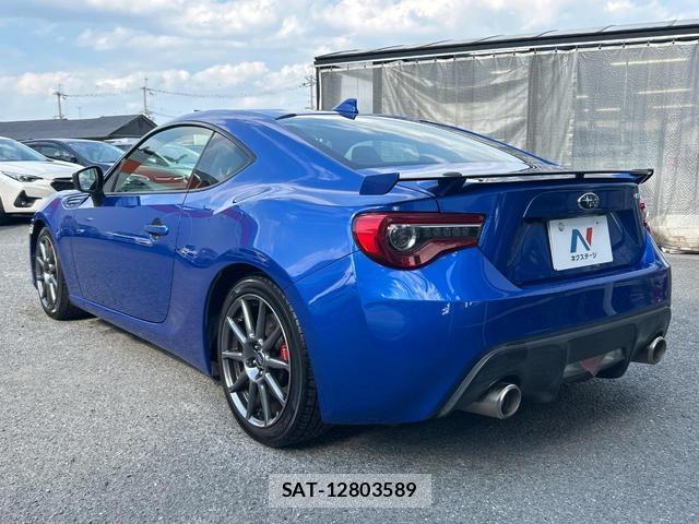 Subaru BRZ 2017-07 8361452-16