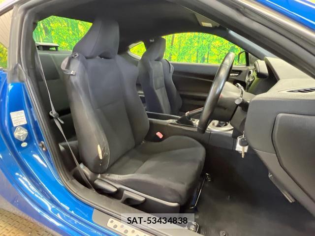 Subaru BRZ 2013-03 8362809-7