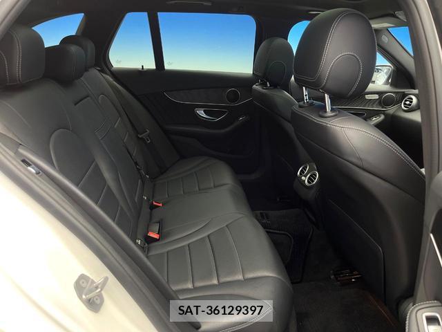Mercedes Benz C-CLASS 2018-03 8360670-7