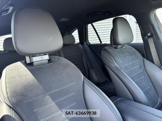 Mercedes Benz C-CLASS 2025-04 8360841-3