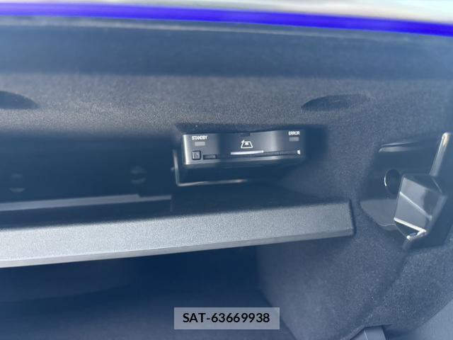 Mercedes Benz C-CLASS 2025-04 8360841-8