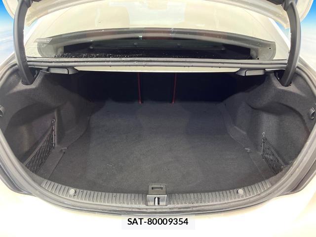 Mercedes Benz C-CLASS 2019-08 8360669-12