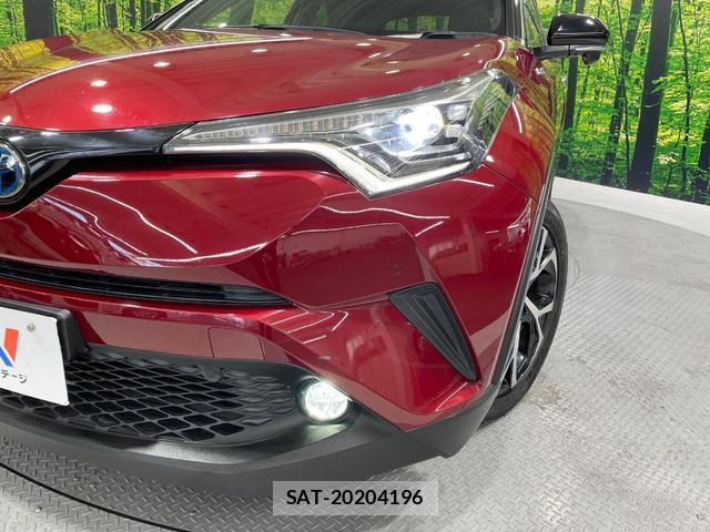 Toyota C-HR 2018-04 8360637-12
