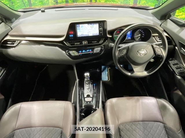 Toyota C-HR 2018-04 8360637-3
