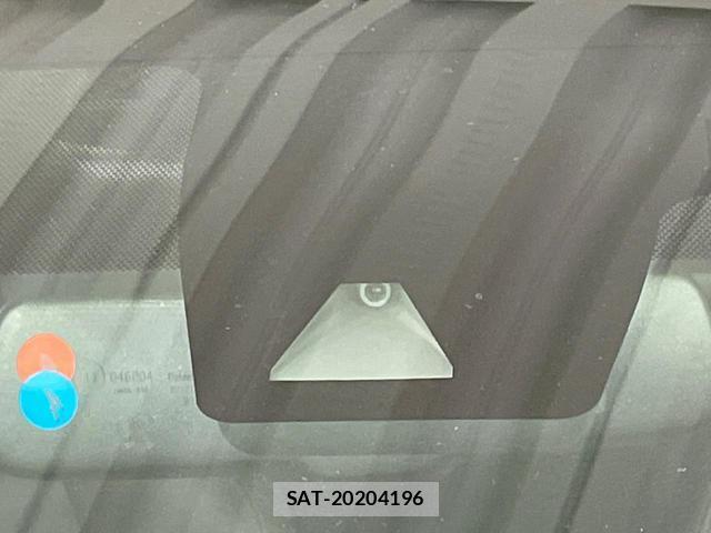Toyota C-HR 2018-04 8360637-4