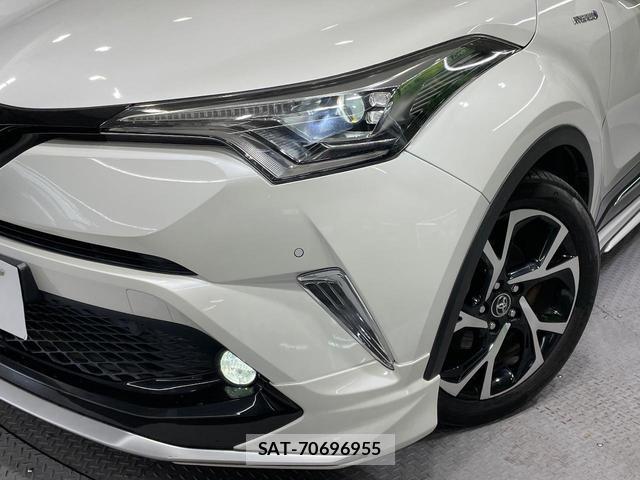 Toyota C-HR 2017-06 8360639-12