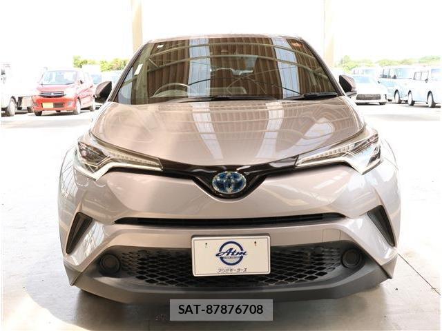 Toyota C-HR 2018-01 8361044-19