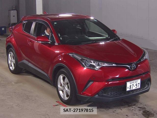 Toyota C-HR 2017-07 8361296-0