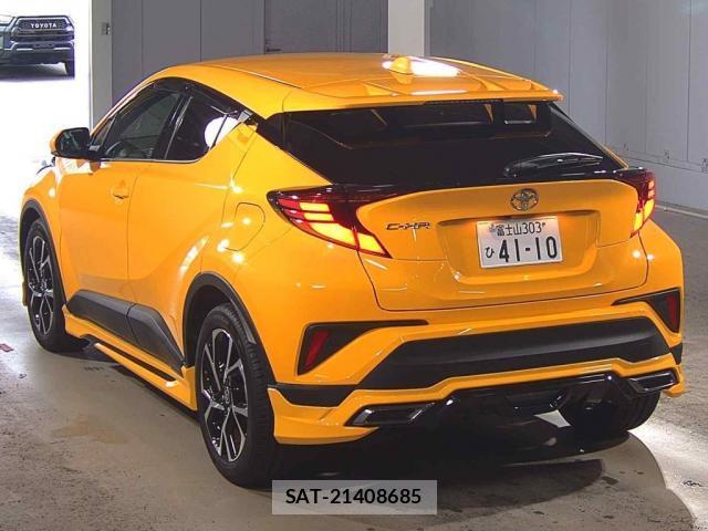 Toyota C-HR 2022-07 8361375-1