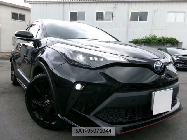 Toyota C-HR 2021-12 8361765-0