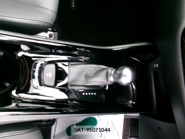 Toyota C-HR 2021-12 8361765-15