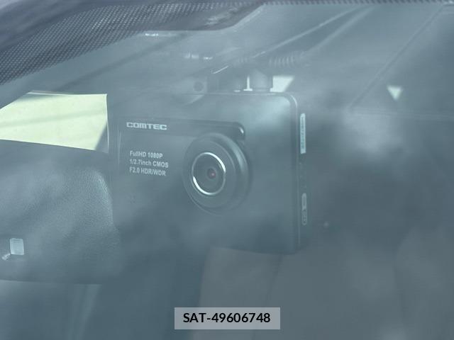 Toyota C-HR 2019-03 8362374-13