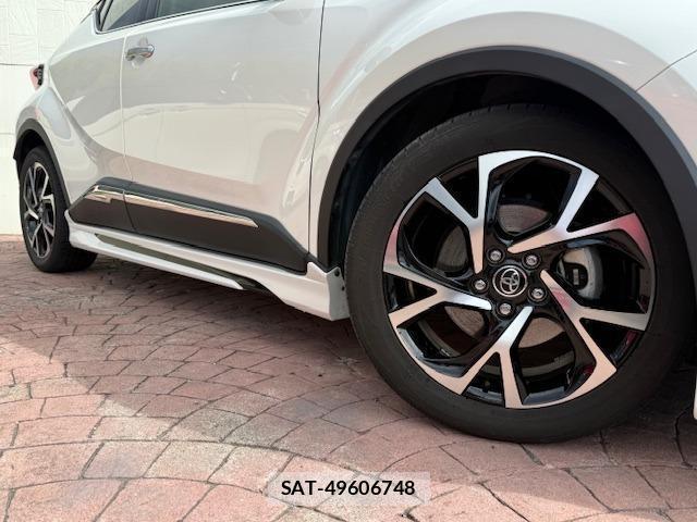 Toyota C-HR 2019-03 8362374-9