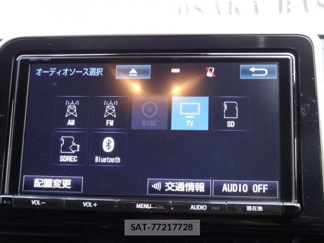 Toyota C-HR 2017 8362644-14