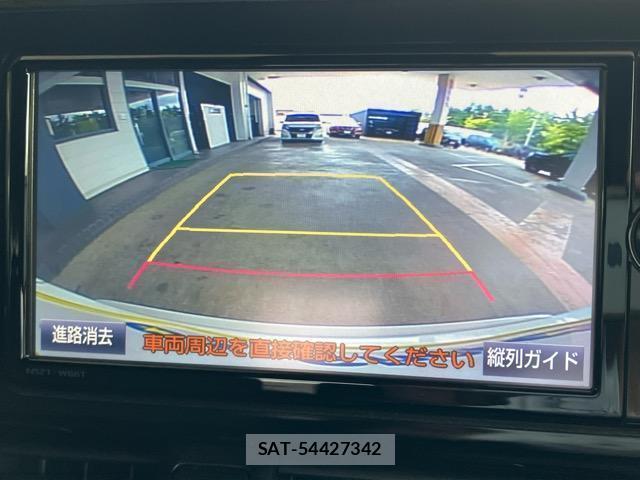 Toyota C-HR 2018-05 8363611-10