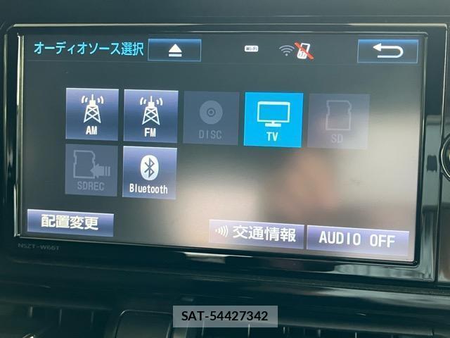 Toyota C-HR 2018-05 8363611-11