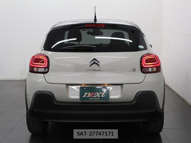 Citroen C3 2018-09 8362821-3