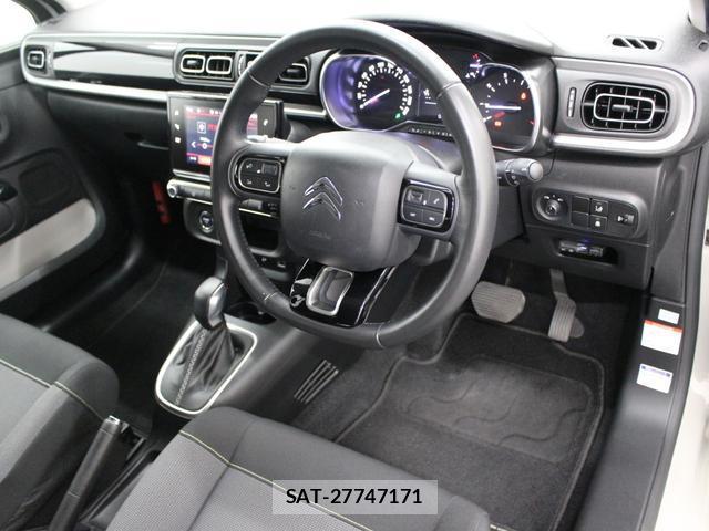 Citroen C3 2018-09 8362821-5
