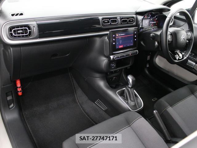 Citroen C3 2018-09 8362821-7