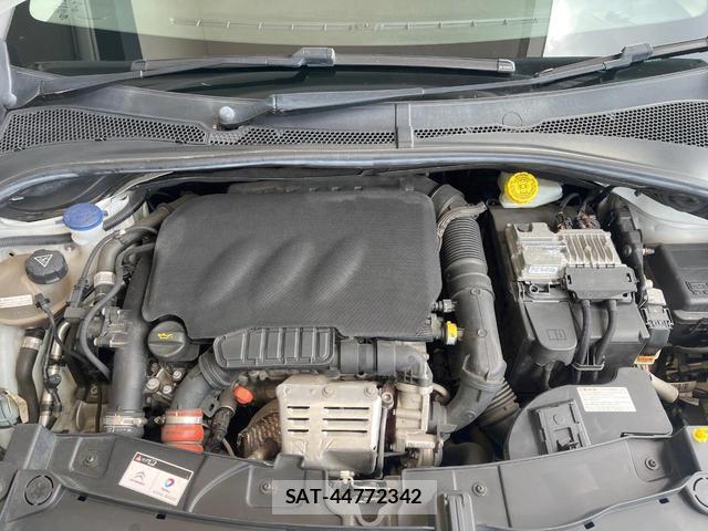 Citroen C3 2017-10 8363699-16