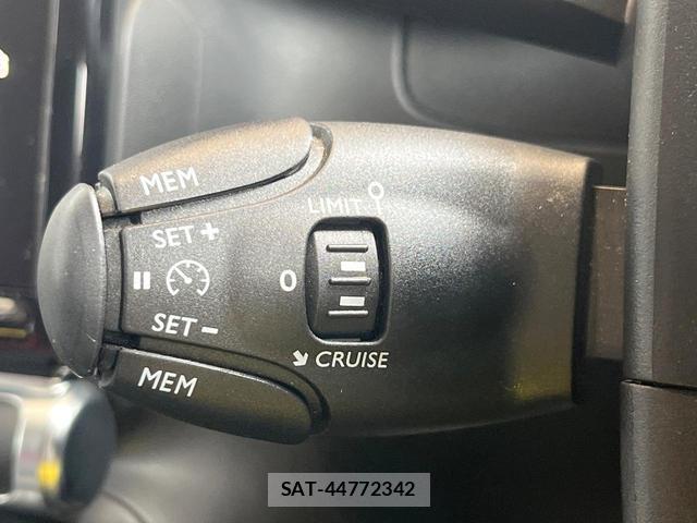 Citroen C3 2017-10 8363699-5