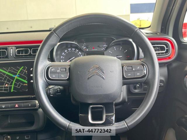 Citroen C3 2017-10 8363699-9