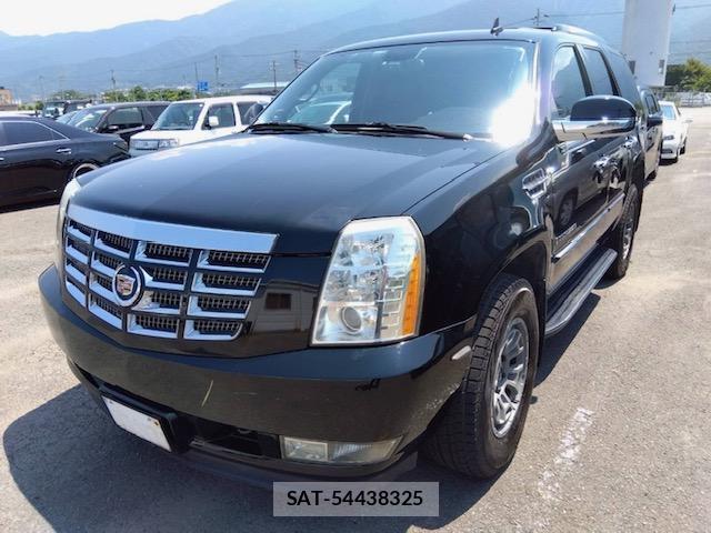 Cadillac ESCALADE 2013-10 8363296-0