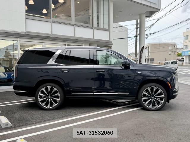 Cadillac ESCALADE 2026-03 8363616-10