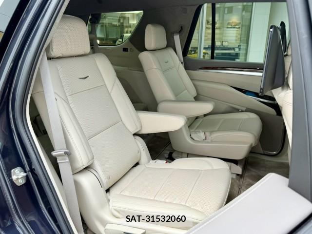 Cadillac ESCALADE 2026-03 8363616-16