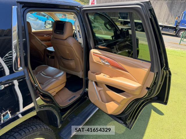 Cadillac ESCALADE 2015-06 8363667-14