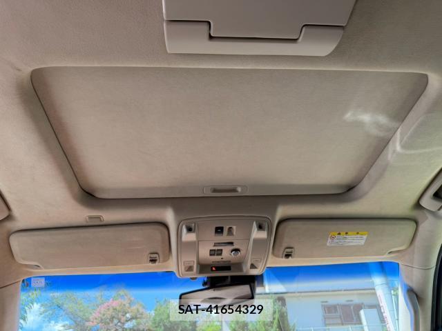 Cadillac ESCALADE 2015-06 8363667-17