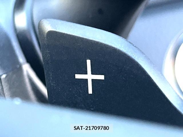 Toyota CAMRY 2020-10 8360634-7