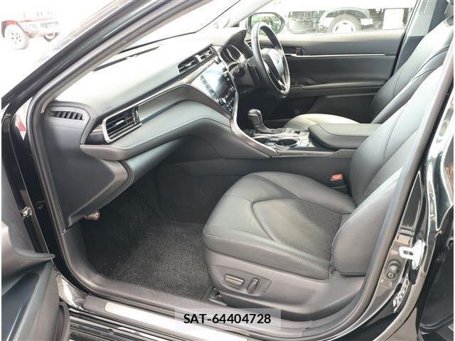 Toyota CAMRY 2020-12 8361045-16
