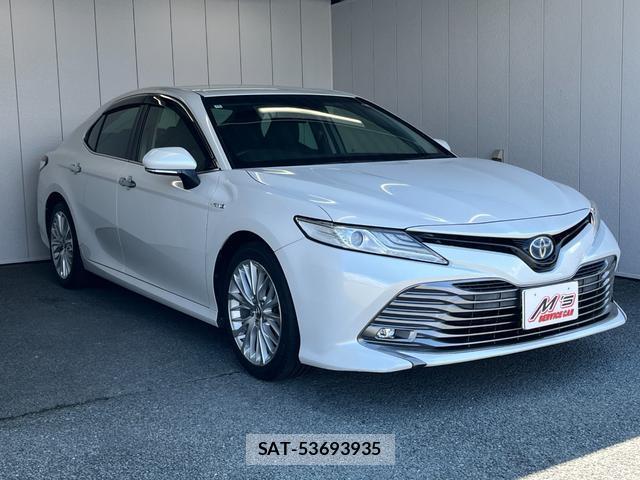 Toyota CAMRY 2018-02 8362027-1
