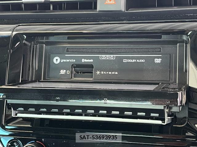 Toyota CAMRY 2018-02 8362027-14
