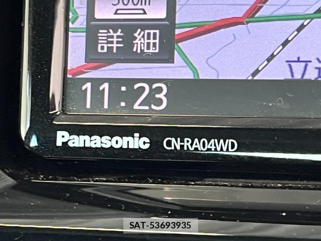 Toyota CAMRY 2018-02 8362027-15