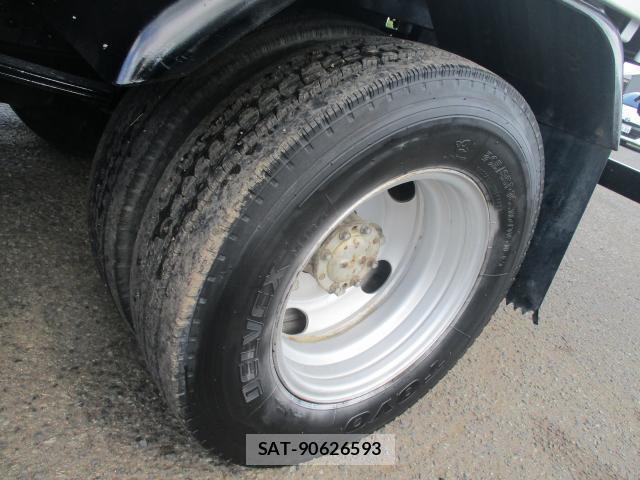 MITSUBISHI FUSO CANTER 2006-12 8361679-17
