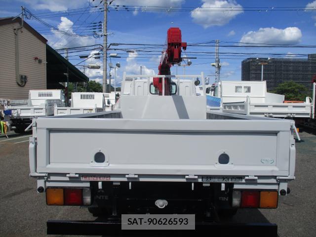 MITSUBISHI FUSO CANTER 2006-12 8361679-2