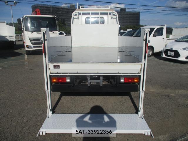 MITSUBISHI FUSO CANTER 2021-07 8361680-3