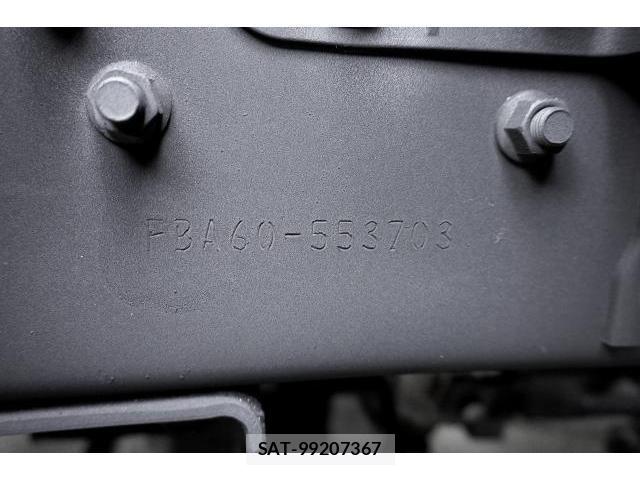 MITSUBISHI FUSO CANTER 2017-06 8361744-11