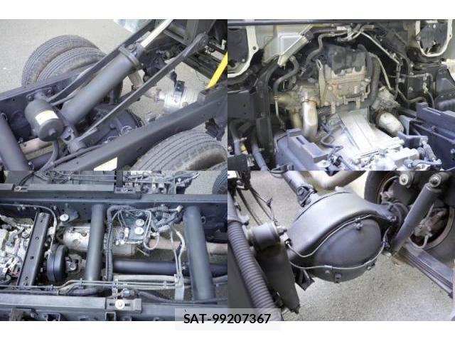 MITSUBISHI FUSO CANTER 2017-06 8361744-12