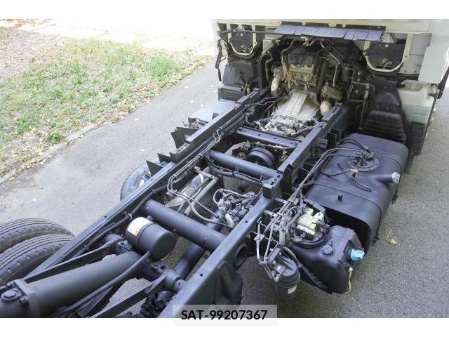 MITSUBISHI FUSO CANTER 2017-06 8361744-13