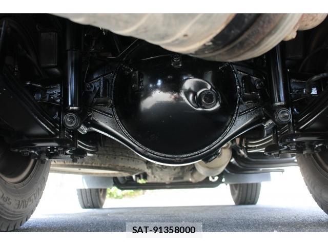 MITSUBISHI FUSO CANTER 2019-07 8362303-17