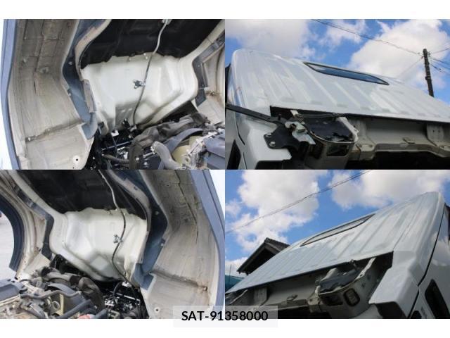 MITSUBISHI FUSO CANTER 2019-07 8362303-9