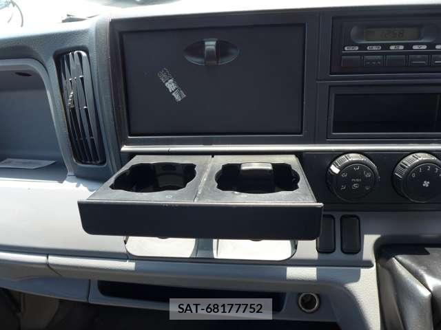 MITSUBISHI FUSO CANTER 2014-11 8362730-10