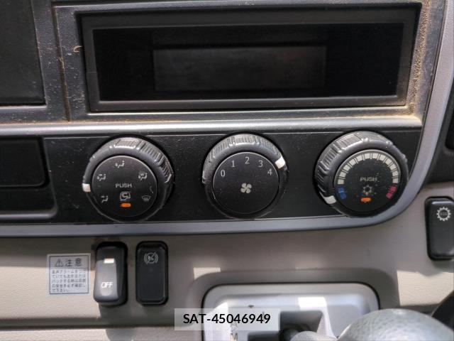 MITSUBISHI FUSO CANTER 2016-10 8363091-19
