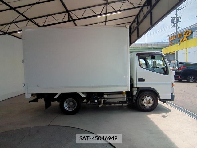 MITSUBISHI FUSO CANTER 2016-10 8363091-3